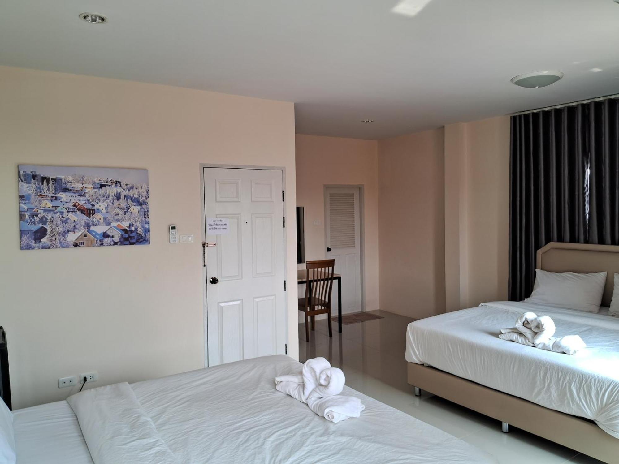 เคทู เกสเฮาส์ Hotel Chonburi Bagian luar foto