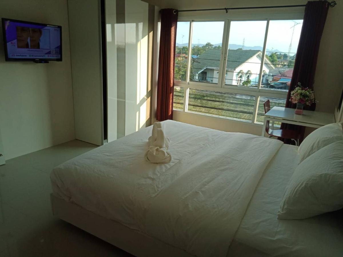เคทู เกสเฮาส์ Hotel Chonburi Bagian luar foto