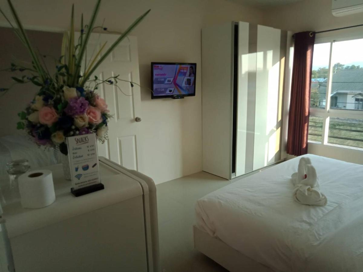 เคทู เกสเฮาส์ Hotel Chonburi Bagian luar foto
