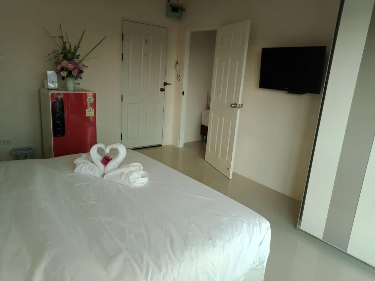 เคทู เกสเฮาส์ Hotel Chonburi Bagian luar foto