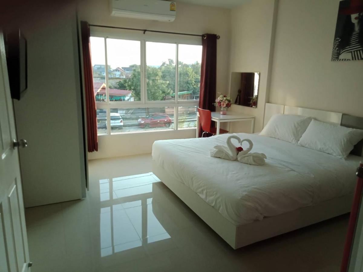 เคทู เกสเฮาส์ Hotel Chonburi Bagian luar foto