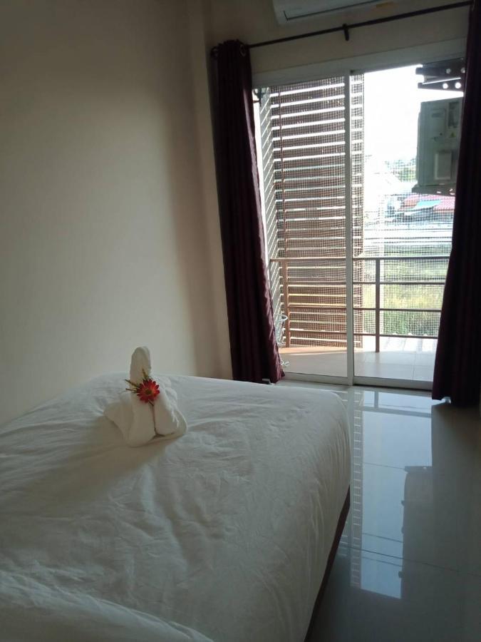 เคทู เกสเฮาส์ Hotel Chonburi Bagian luar foto